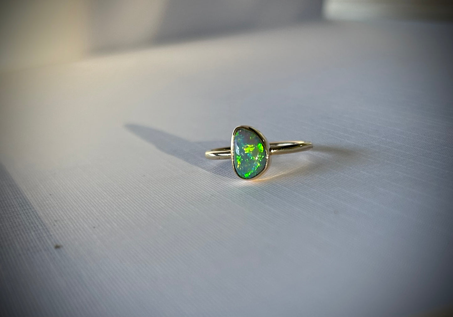 9ct gold, Forest Light - 1.2ct