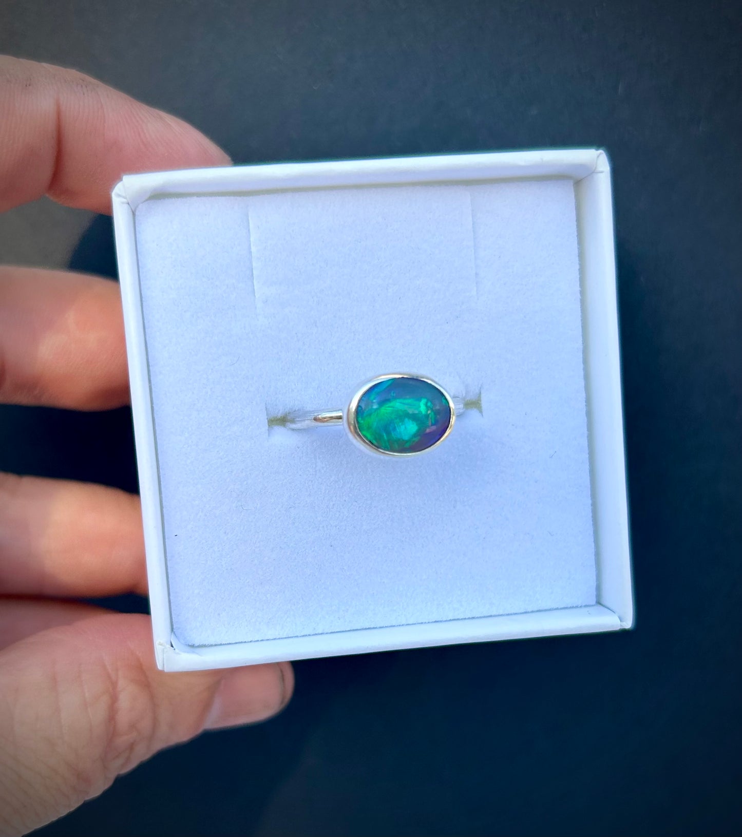 Green swirl - 2.3ct Solid opal