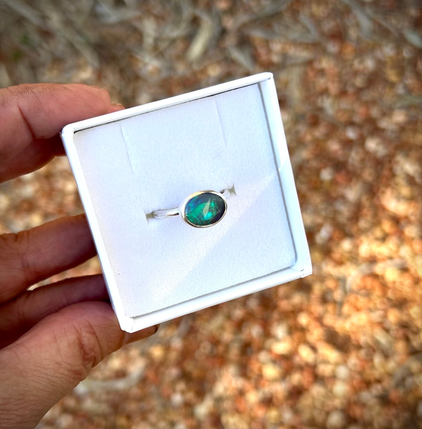 Green swirl - 2.3ct Solid opal