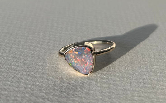Blushfire - 9ct gold bouler opal