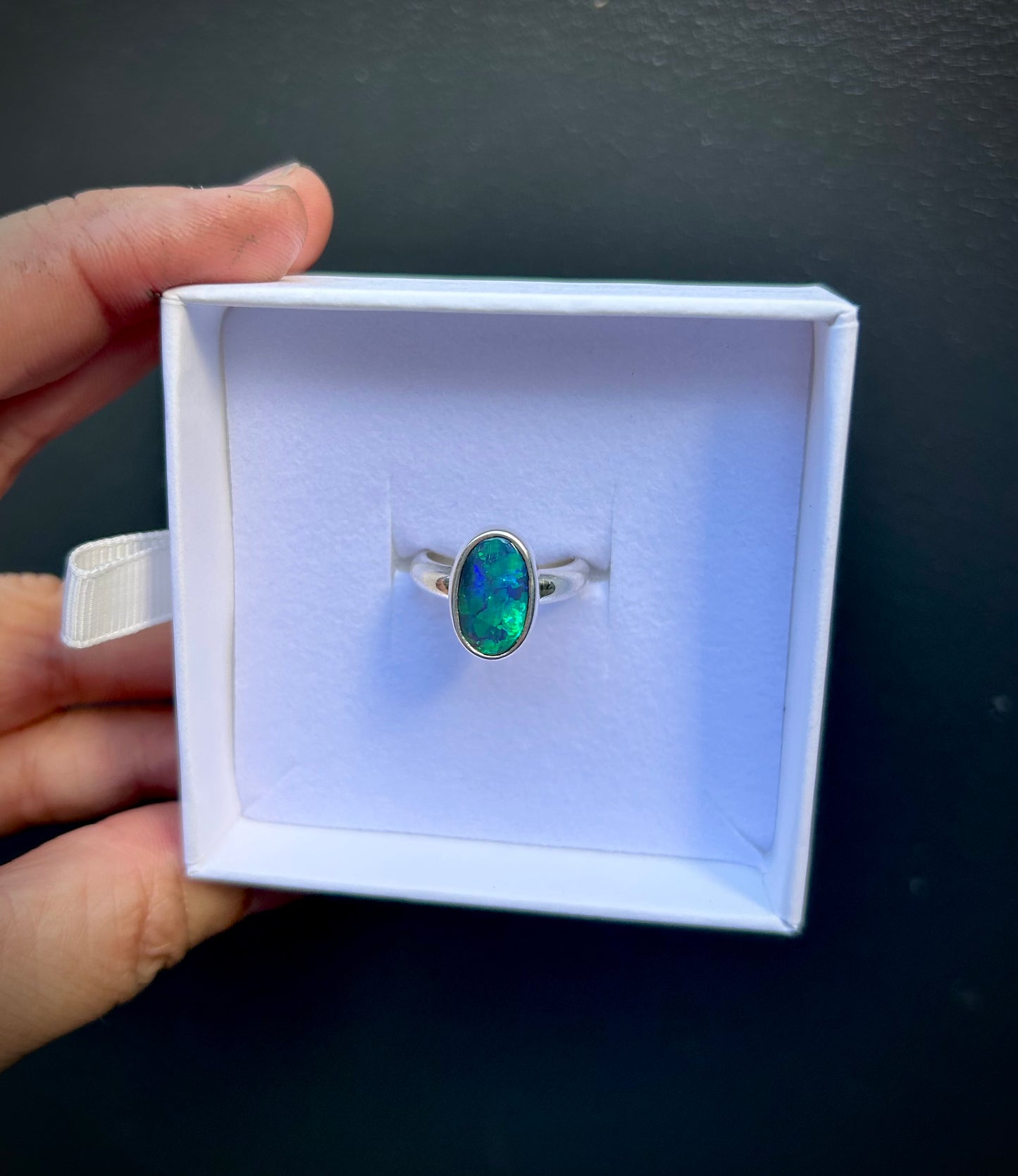 Aurora's wave - 3.10 solid opal stone