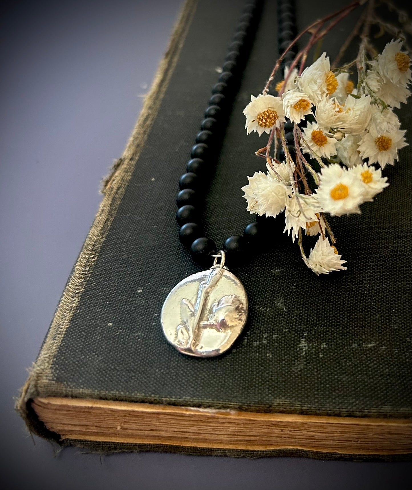 Wildflower, Onyx pendant